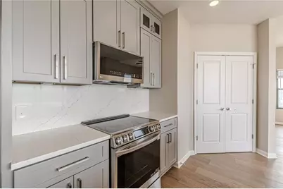 3040 Peachtree Road NW #1611, Atlanta, GA 30305 - Photo 13