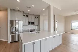 3040 Peachtree Rd NW, Atlanta, GA 30305 - Photo 11