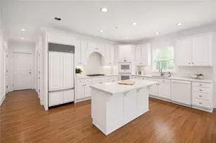 7805 N Spalding Lake Dr, Sandy Springs, GA 30350 - Photo 15