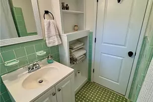 2894 S Clark Dr, East Point, GA 30344 - Photo 21