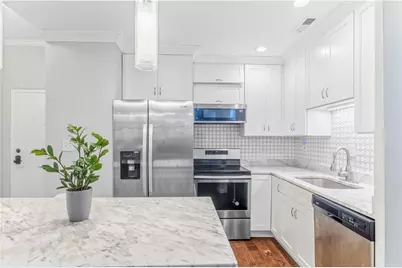 3060 Pharr Court North NW #719, Atlanta, GA 30305 - Photo 7