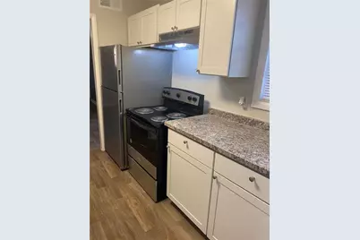 1717 Centra Villa Drive SW, Atlanta, GA 30311 - Photo 3