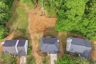 814 Shadow Lakes Dr, Lithonia, GA 30058 - Photo 41