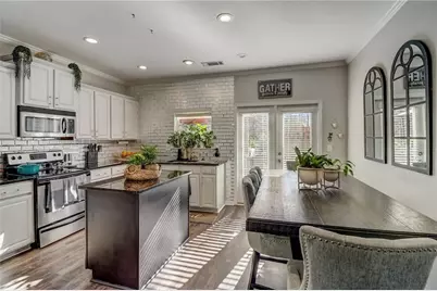 1753 Liberty Parkway NW, Atlanta, GA 30318 - Photo 9