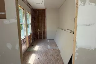 4271 Panthersville Rd, Ellenwood, GA 30294 - Photo 9