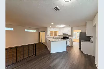 1430 Stoneleigh Hill Road, Lithonia, GA 30058 - Photo 7