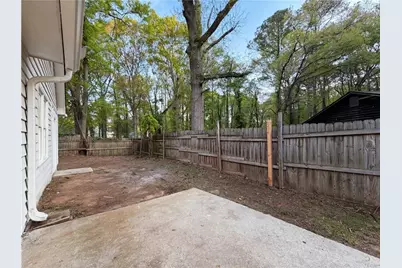 1430 Stoneleigh Hill Road, Lithonia, GA 30058 - Photo 21