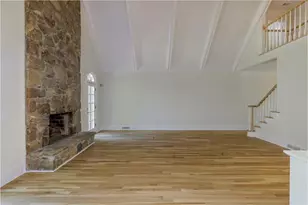 2184 Brooke Farm Ct, Dunwoody, GA 30338 - Photo 5