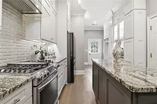 8630 Parker Pl, Roswell, GA 30076 - Photo 15