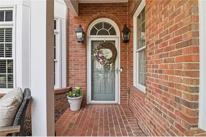 8630 Parker Place, Roswell, GA 30076 - Photo 3