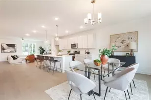 634 Oakleaf Grove Ln, Sugar Hill, GA 30518 - Photo 13