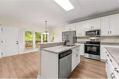 1722 Indian Ridge Drive, Woodstock, GA 30189 - Photo 5