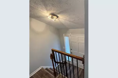 17 Saint Claire Lane NE, Atlanta, GA 30324 - Photo 3