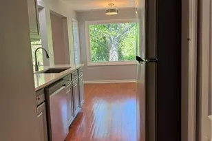 17 St Claire Ln NE, Atlanta, GA 30324 - Photo 13