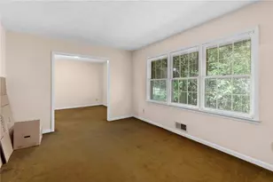 302 Pine Lake Dr, Cumming, GA 30040 - Photo 23