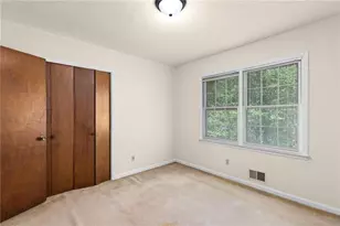 302 Pine Lake Dr, Cumming, GA 30040 - Photo 31