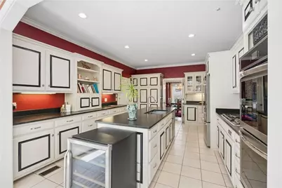 2860 Hawthorne Drive NE, Atlanta, GA 30345 - Photo 19