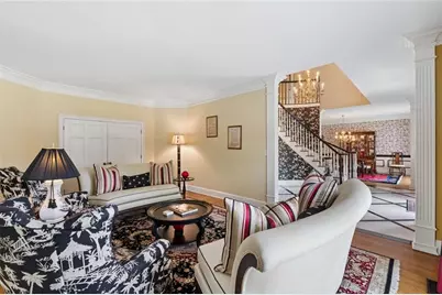 2860 Hawthorne Drive NE, Atlanta, GA 30345 - Photo 11