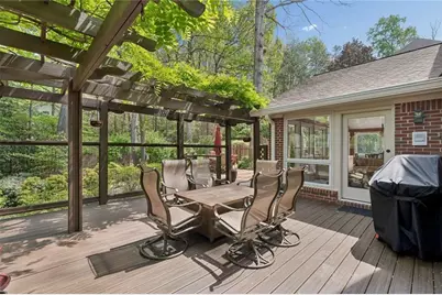 2860 Hawthorne Drive NE, Atlanta, GA 30345 - Photo 59