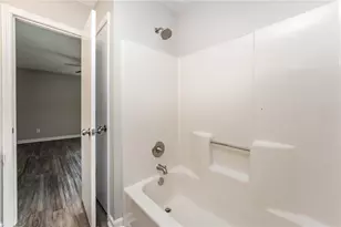 2560 Bluffton Rd, Buford, GA 30519 - Photo 21