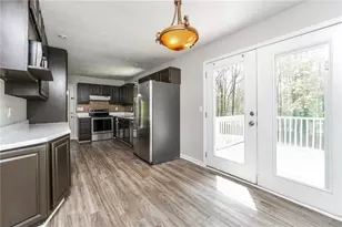 2560 Bluffton Rd, Buford, GA 30519 - Photo 9