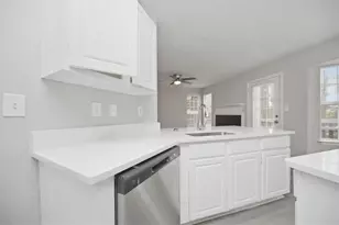 2370 Burdett Ridge, Atlanta, GA 30349 - Photo 15