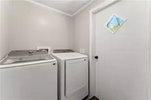 1670 Azelea Ln, Gainesville, GA 30507 - Photo 11