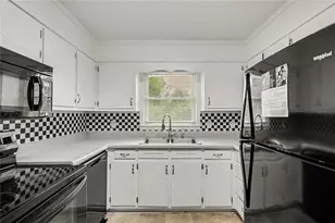 4938 Kings, Douglasville, GA 30135 - Photo 7