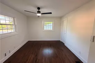 2457 Parkland Dr, Decatur, GA 30032 - Photo 11