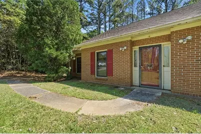 105 Swanson, Peachtree City, GA 30269 - Photo 5