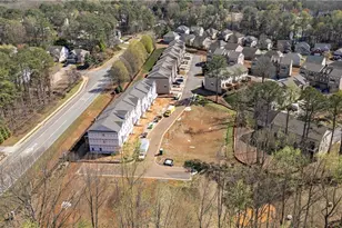 2739 Hallwood Ln, Suwanee, GA 30024 - Photo 3