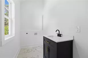 358 St Johns Ave SW, Atlanta, GA 30315 - Photo 19