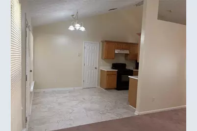 5975 Hillvale Trail, Lithonia, GA 30058 - Photo 3