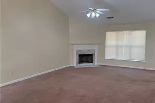 5975 Hillvale Trail, Lithonia, GA 30058 - Photo 9