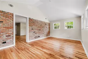 1888 Delphine Dr, Decatur, GA 30032 - Photo 9