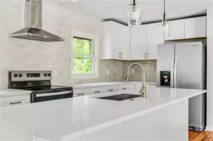 1888 Delphine Dr, Decatur, GA 30032 - Photo 5