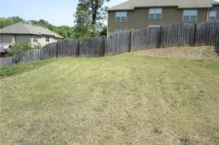 1321 Azalea Brook Dr, Lawrenceville, GA 30043 - Photo 7