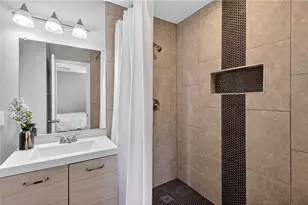 2380 Greenway Dr, Decatur, GA 30035 - Photo 15