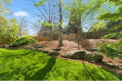 1843 Mallard Lake Drive, Marietta, GA 30068 - Photo 29