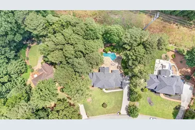 1887 Chedworth Court, Stone Mountain, GA 30087 - Photo 3