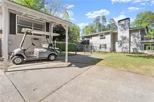 924 Pine Cir, Woodstock, GA 30189 - Photo 13