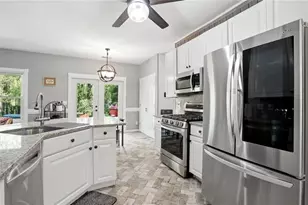 366 Silverthorn Dr NW, Marietta, GA 30064 - Photo 11