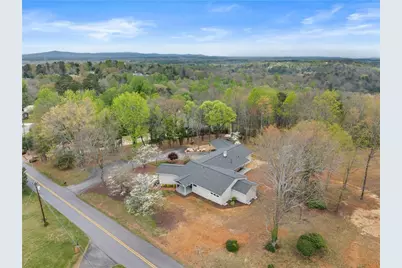 664 Chenocetah Drive, Cornelia, GA 30531 - Photo 45