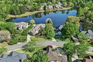 9170 Nesbit Lakes Dr, Alpharetta, GA 30022 - Photo 49