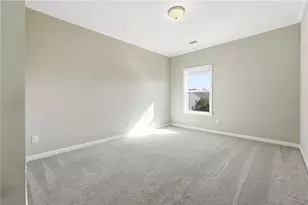 156 Round Pond Dr, Lilburn, GA 30047 - Photo 31