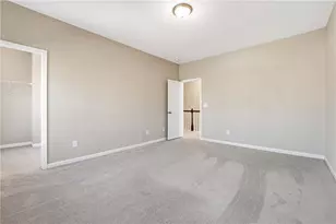 156 Round Pond Dr, Lilburn, GA 30047 - Photo 25