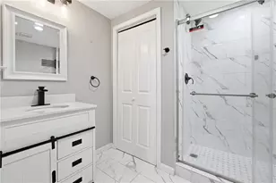 156 Round Pond Dr, Lilburn, GA 30047 - Photo 41