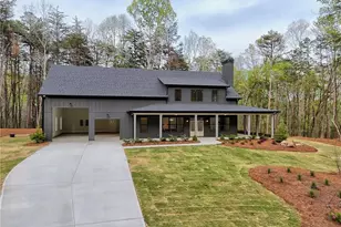 124 Fox Valley Rd, Clarkesville, GA 30523 - Photo 1