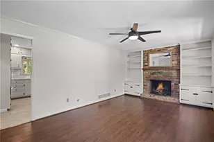 125 Jade Cove Dr, Roswell, GA 30075 - Photo 19