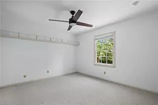 125 Jade Cove Dr, Roswell, GA 30075 - Photo 25